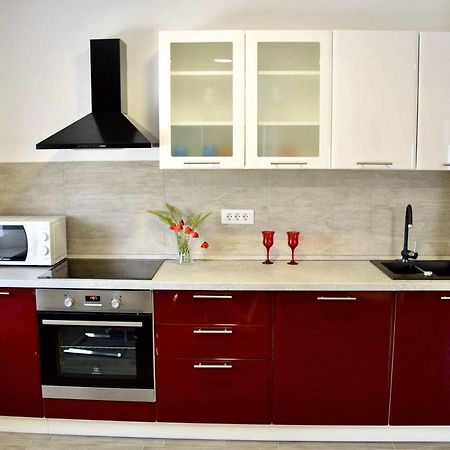 Old Town Apartment Popovic Върсар Екстериор снимка