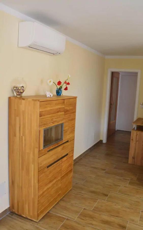 Old Town Apartment Popovic Върсар Екстериор снимка